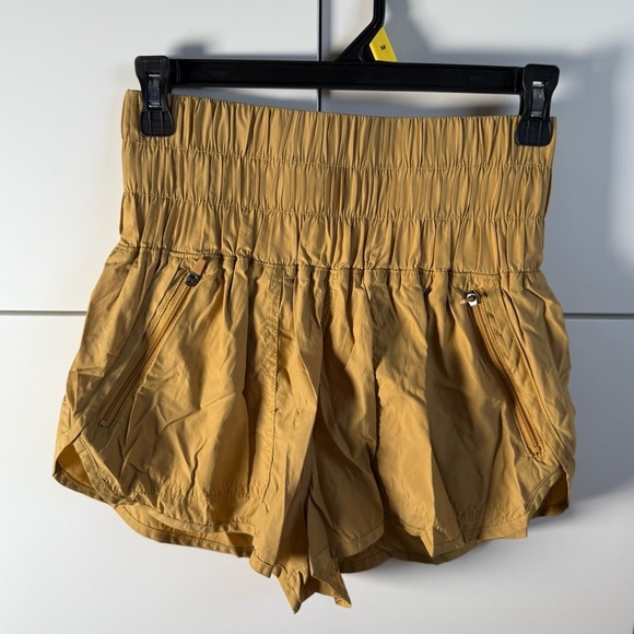 FP Movement by Free People Women's Honey Yellow Athletic Sport Shorts Size Small - Picture 6 of 10